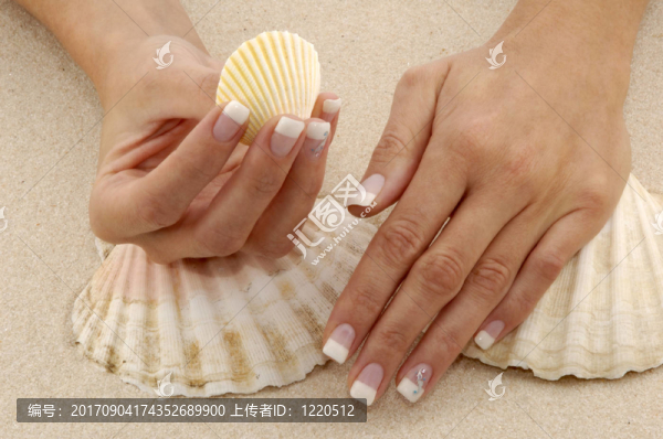 修指甲