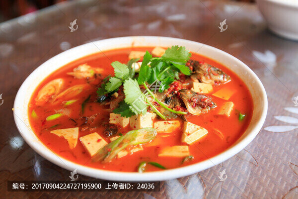 云南大理,白族酸辣魚