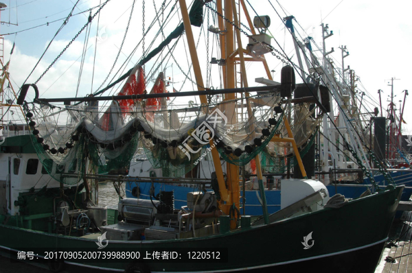 漁業(yè)捕撈船
