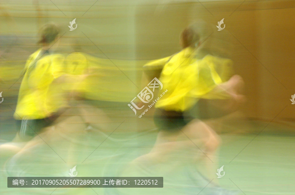 女人