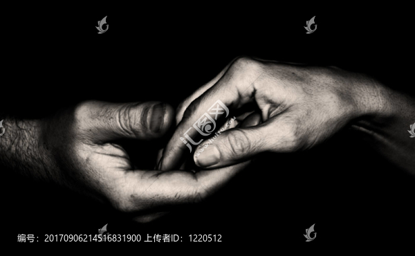 in.your.hands。