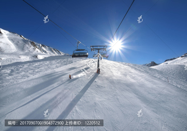 背光源滑雪升降機