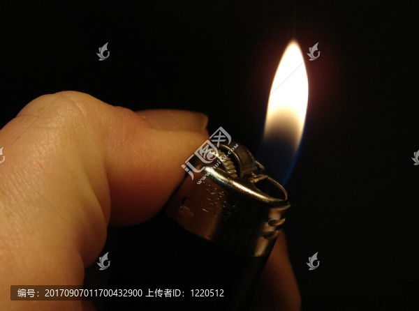 我可以給你點(diǎn)火嗎？