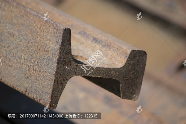 金屬