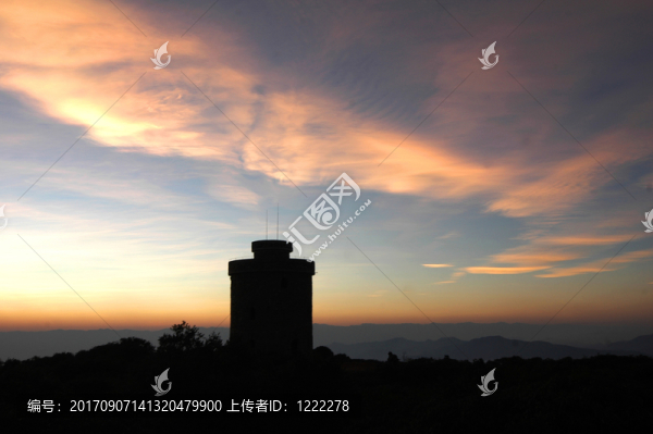 磨盤山晚霞