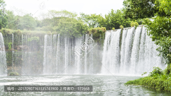 深圳世界之窗瀑布風景