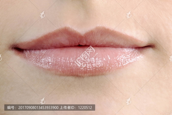 女人
