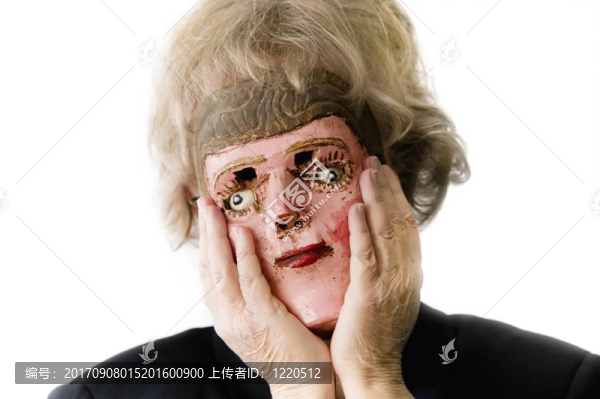 女人