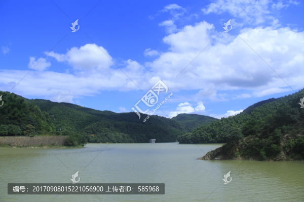 鳳凰山森林公園香山?jīng)_水庫