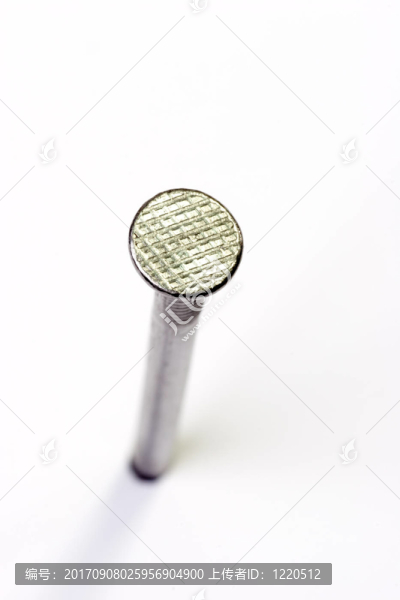 鋼釘