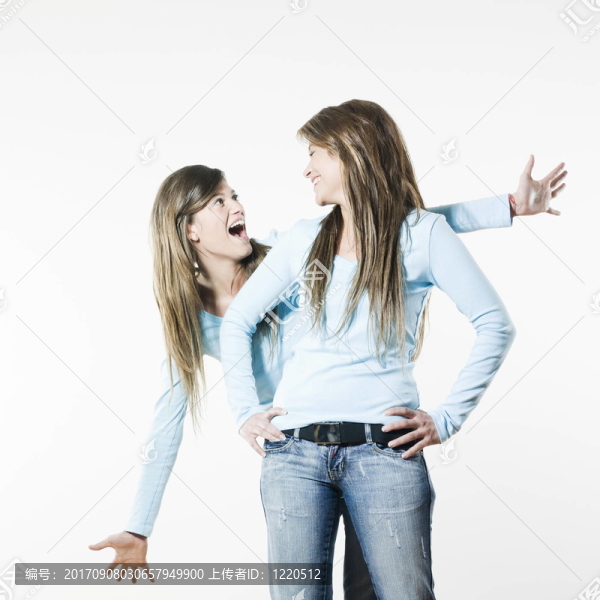 女人