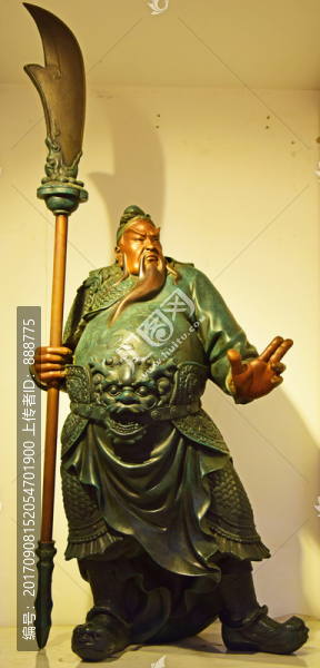 威武的關(guān)公像工藝品