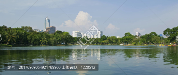 公園