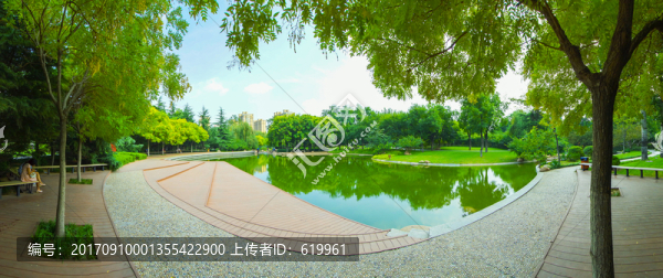 綠樹綠湖