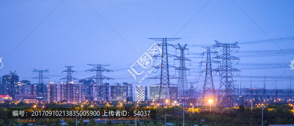 電線塔