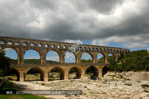 roman,aqueduct,pont,du,gard