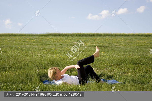 女人
