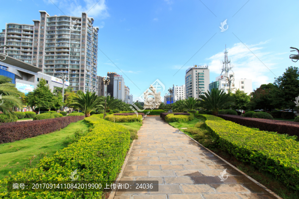云南大理下關(guān),城市廣場風(fēng)光