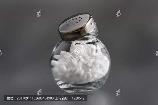鹽和胡椒粉