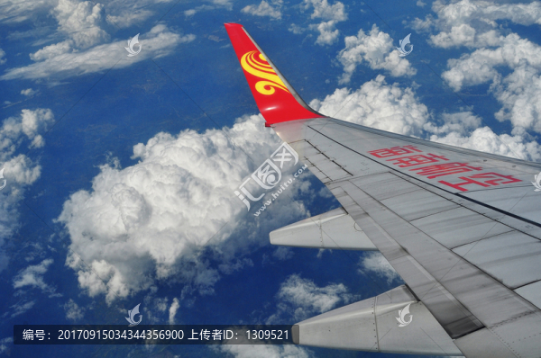 海南航空,藍(lán)天白云機(jī)翼