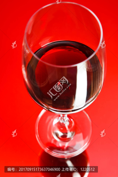 紅葡萄酒杯
