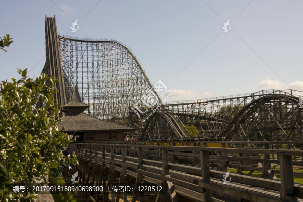 克羅索斯木制鐵路在heidepark