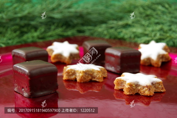 圣誕節(jié)烘焙肉桂，多米諾