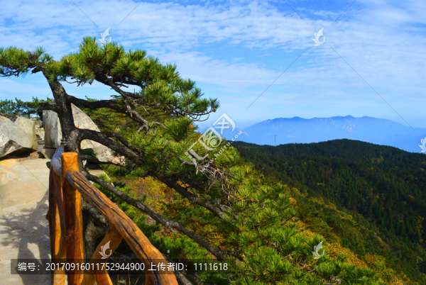 薄刀峰