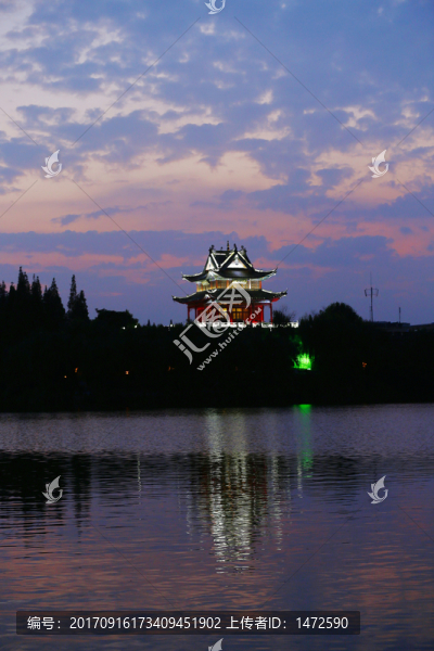 古城夕照