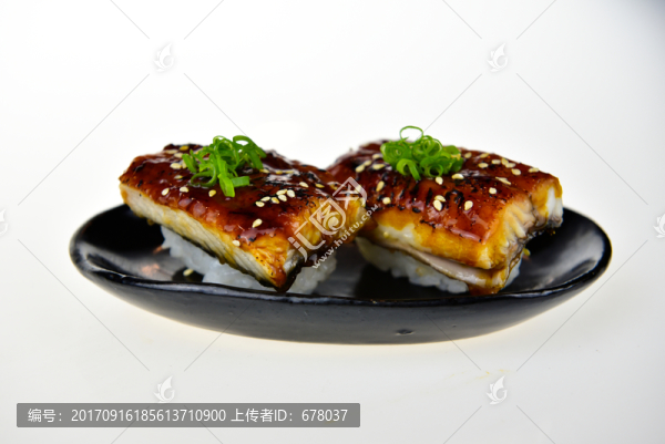厚鰻壽司