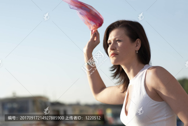 女人