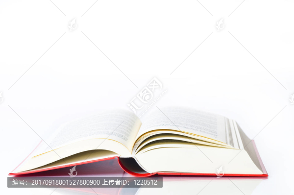 帶反射的書