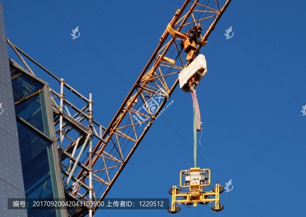 建立