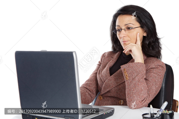 女人