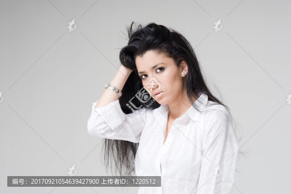 女人