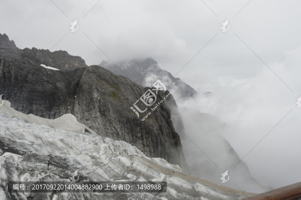 雪山