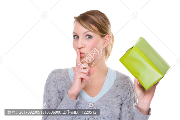 女人