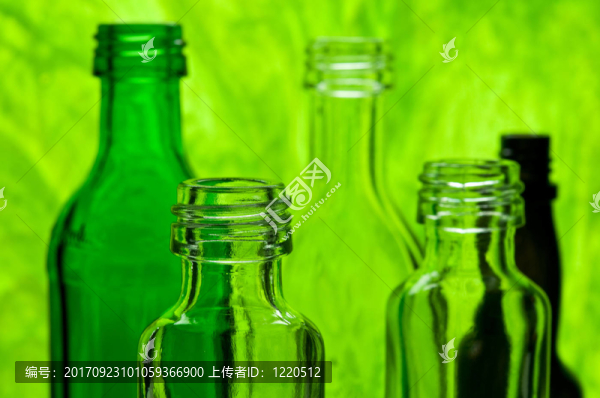 綠色的玻璃瓶