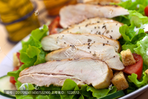 ？雞胸肉凱撒沙拉
