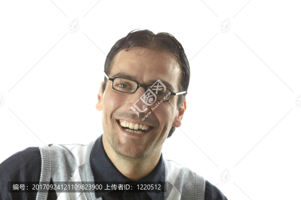 戴眼鏡的男人
