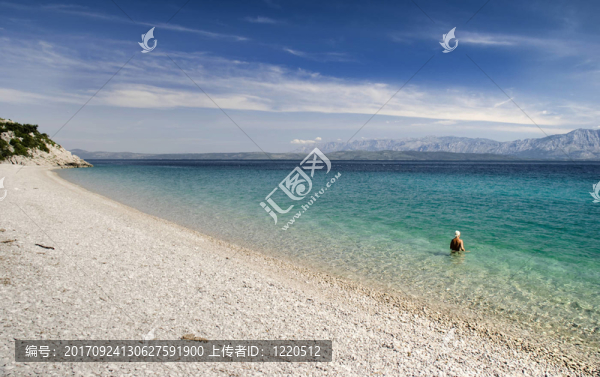 沙灘金山毒霸