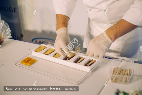 做餅干