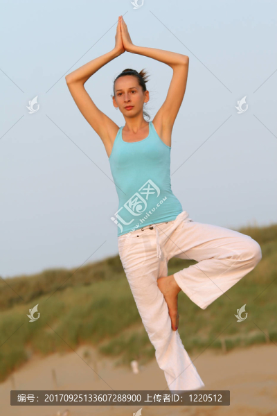 女人