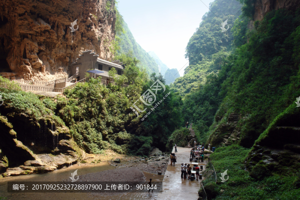 石柱溝原始風(fēng)貌