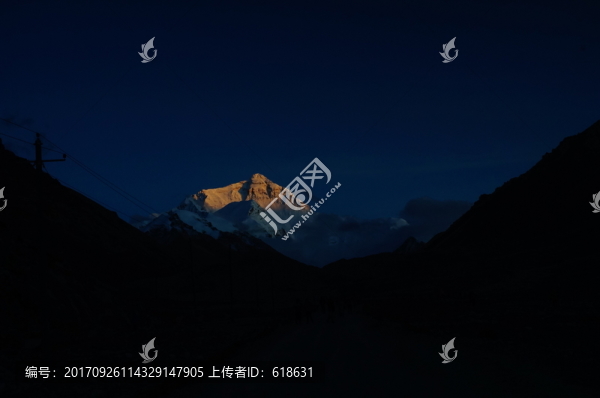 珠穆朗瑪峰