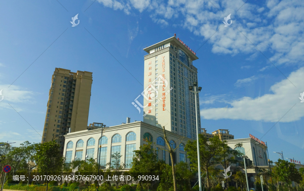 酒店