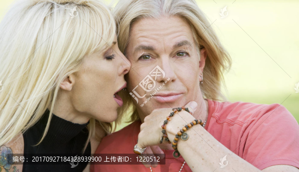 女人