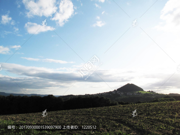 藍(lán)色的光芒