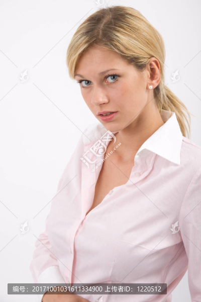女人