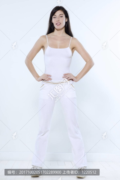 女人笑了